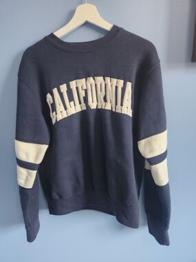 Classic Navy California Pullover Sweatshirt